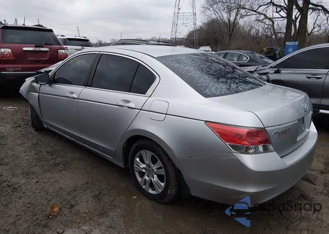 2008 Honda Accord 2.4 Lx-P z USA, uszkodzony, nr VIN 1HGCP26428A039324
